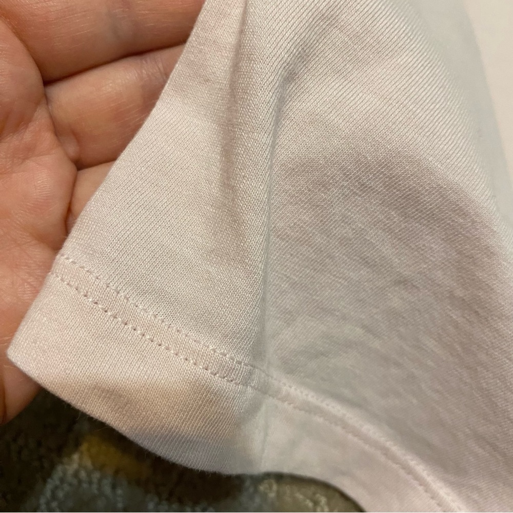 {Everlane} The Box-Cut Tee in Essential Cotton | Light Peach ~ Size Medium - Picture 7 of 15